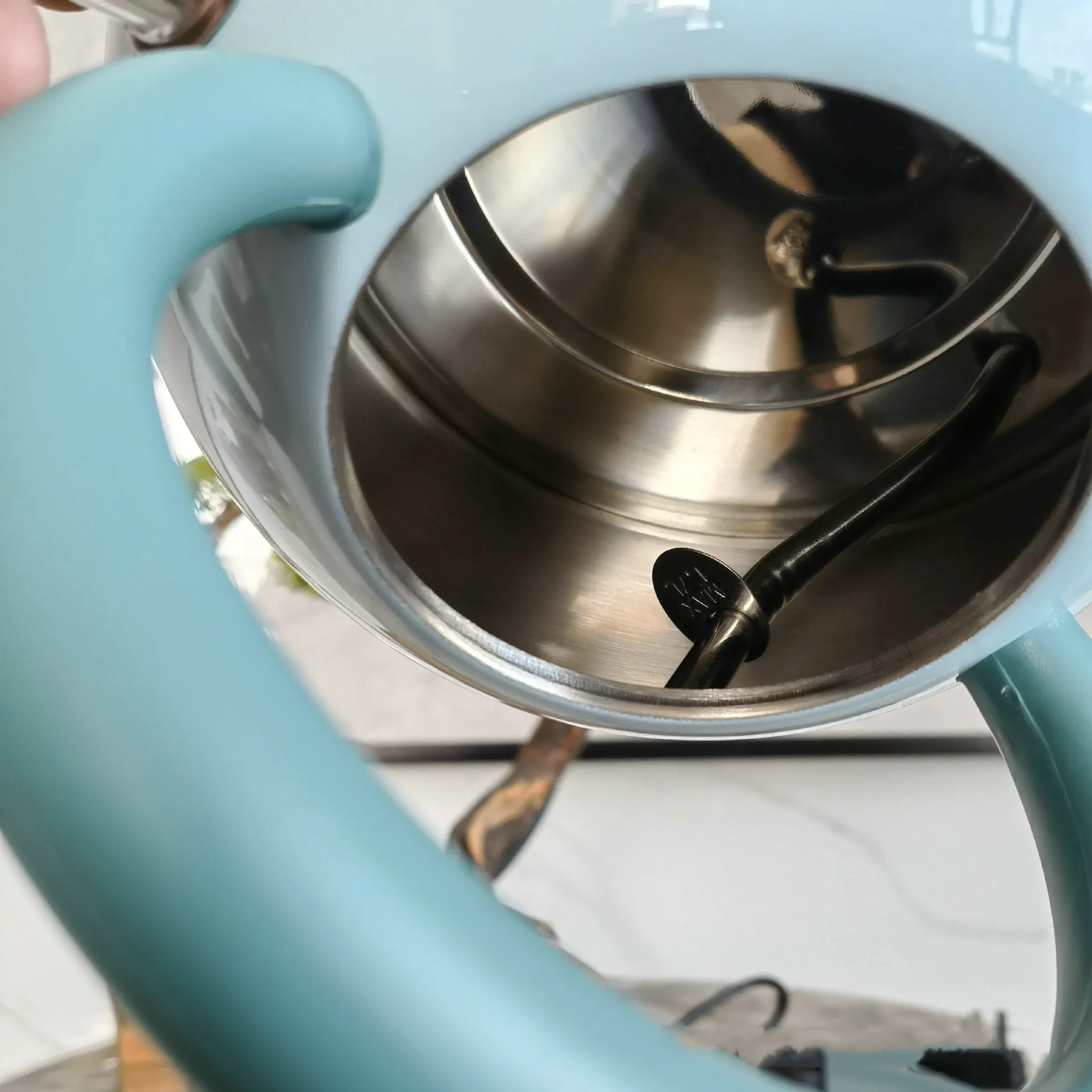 1800ml Retro Electric Kettle 304 Stainless Steel Quick Boil Kettle Auto Power Off Teapot Household Boiling Water Heater 220v