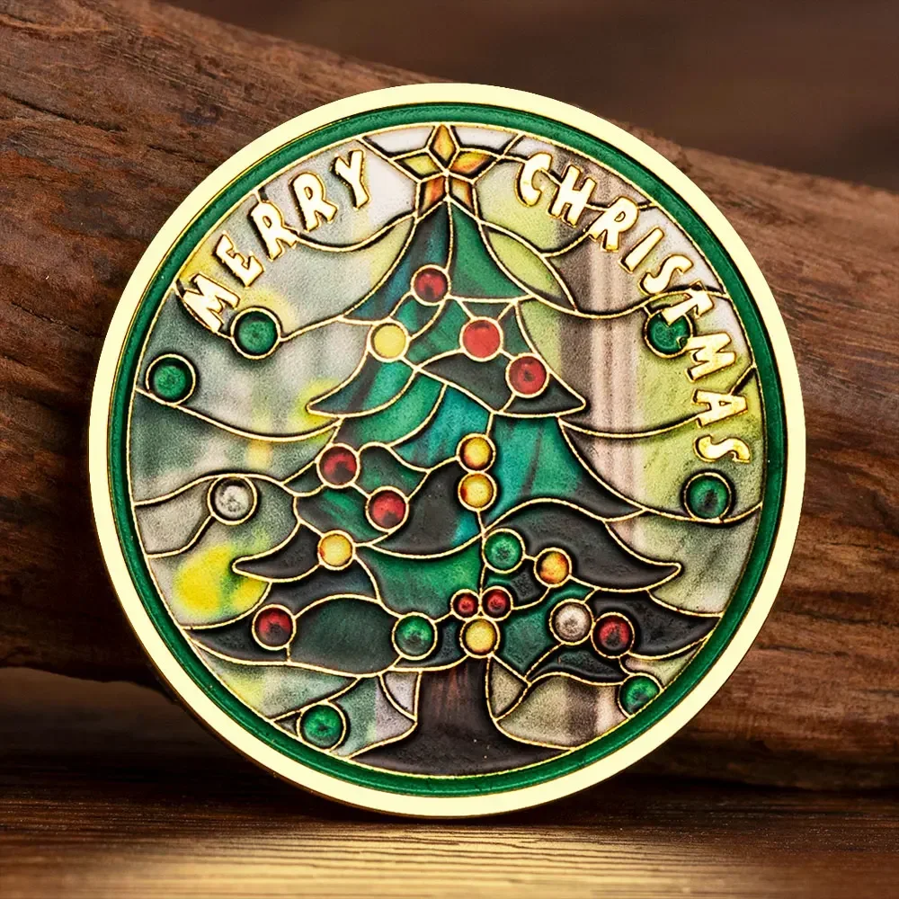 Green Christmas Tree Light Strings Design Gold-plated Commemorative Coin Xmas Collectible Coins Festive Gifts