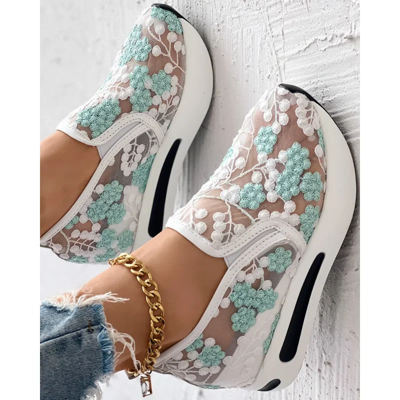 Women Fashion Casual Shoes Running Shoes Sport Wear Floral Embroidery Sheer Mesh Sneakers