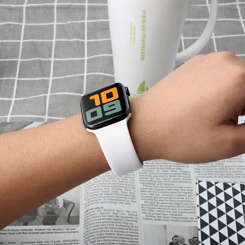 حزام سيليكون لساعة أبل 10 46 مللي متر 42 مللي متر الفرقة 40 مللي متر 45 مللي متر 41 مللي متر 49 مللي متر 38 مللي متر سوار iWatch Series 7 8 SE 3 4 5 6 9 Ultra 2 Correa