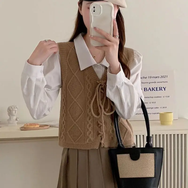 Knitted Sweater Vest Women Lace-up Vintage V-neck Casual Autumn Sweet Preppy Style Soft Chic Simple Girlish Ulzzang Clothing New