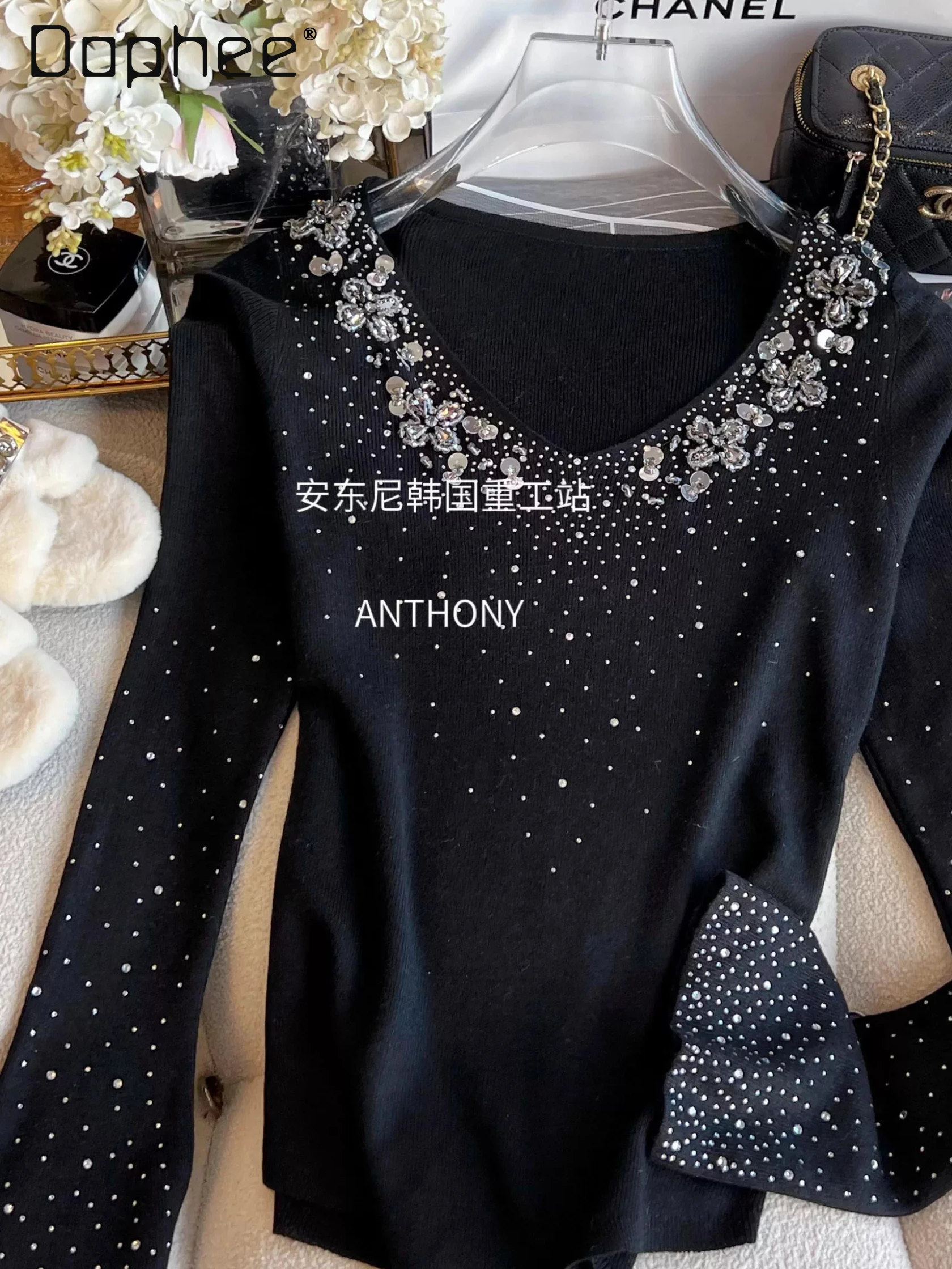 

Элегантный универсальный вязаный свитер в светском стиле, внутренний слой, тонкий свитер с v-образным вырезом и расклешенными рукавами, осень-зима