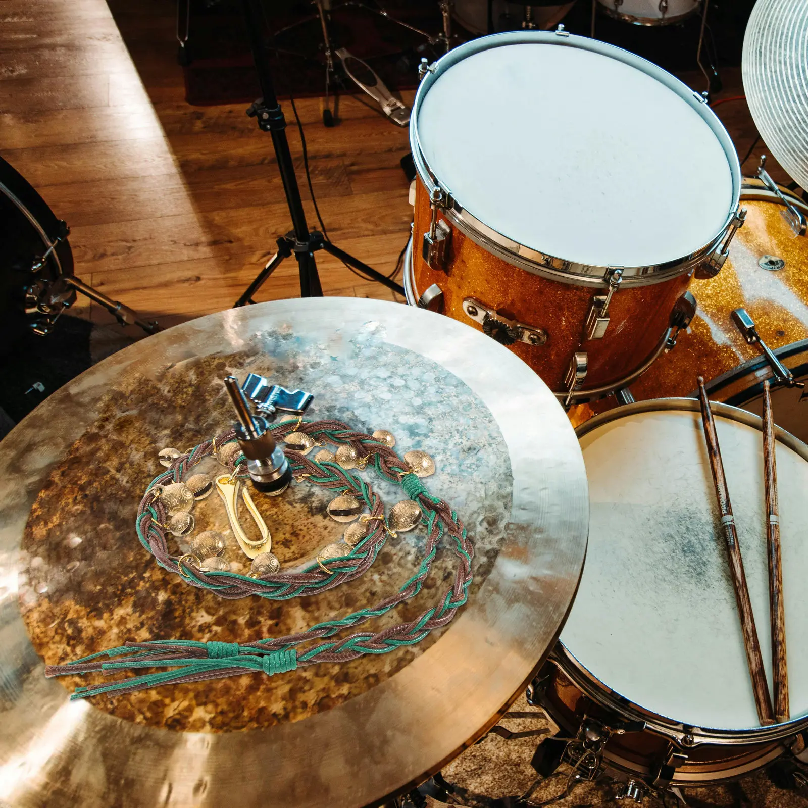 

10Pcs Small Bell Cymbals Effect Ride Crash High Hat Drum Bell Percussion Attachment Drum Set Practice Parties Festival Music