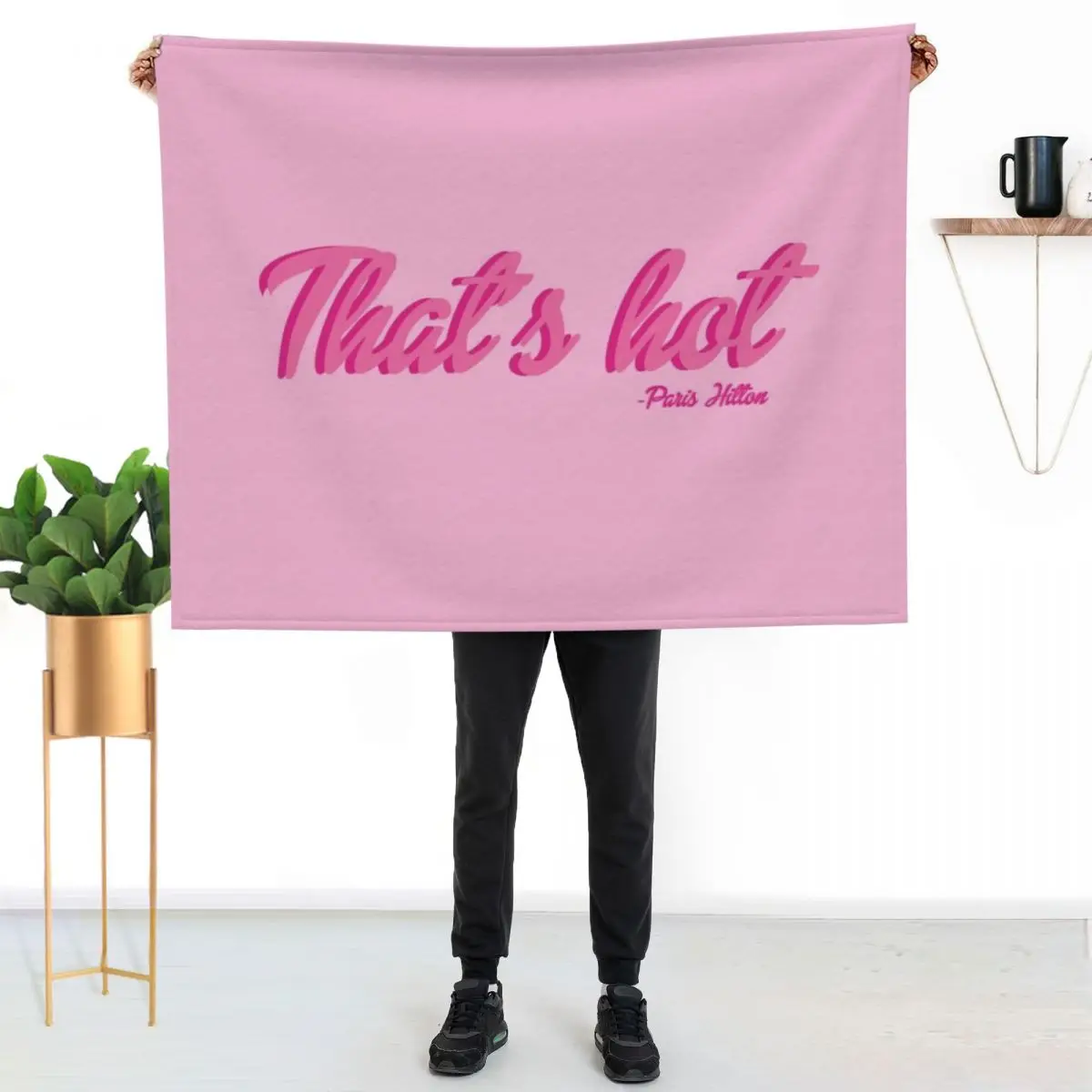 

That's Hot Paris Hilton Text Print Throw Blanket Foldable Soft Warm Blanket for Outdoor Use
