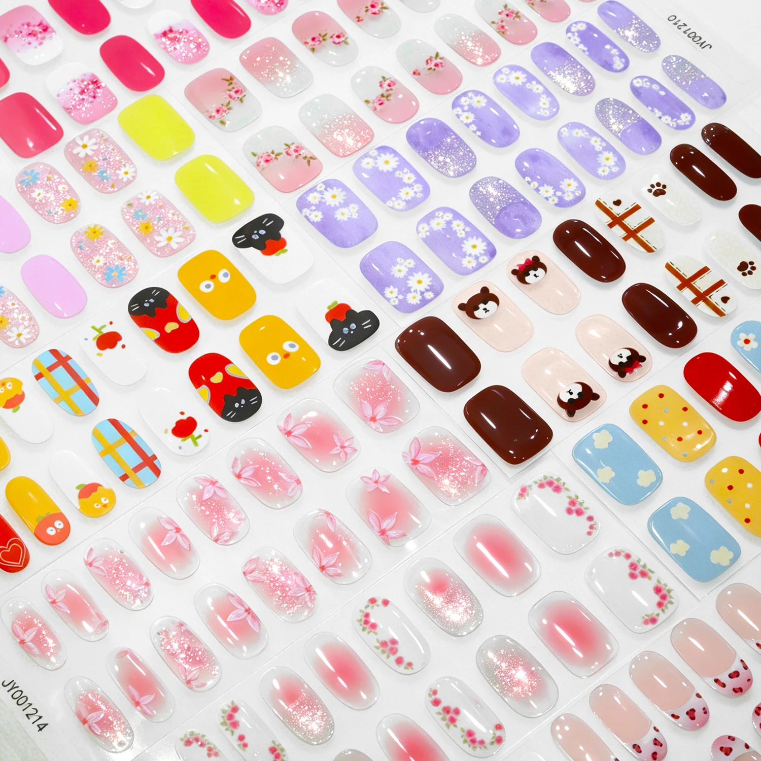16Tips Cherry Daisy & Sakura Design Nail Wraps Simple Nail Art Stickers Self-Adhesive Full Cover Nail Art Strips Manicure Decors