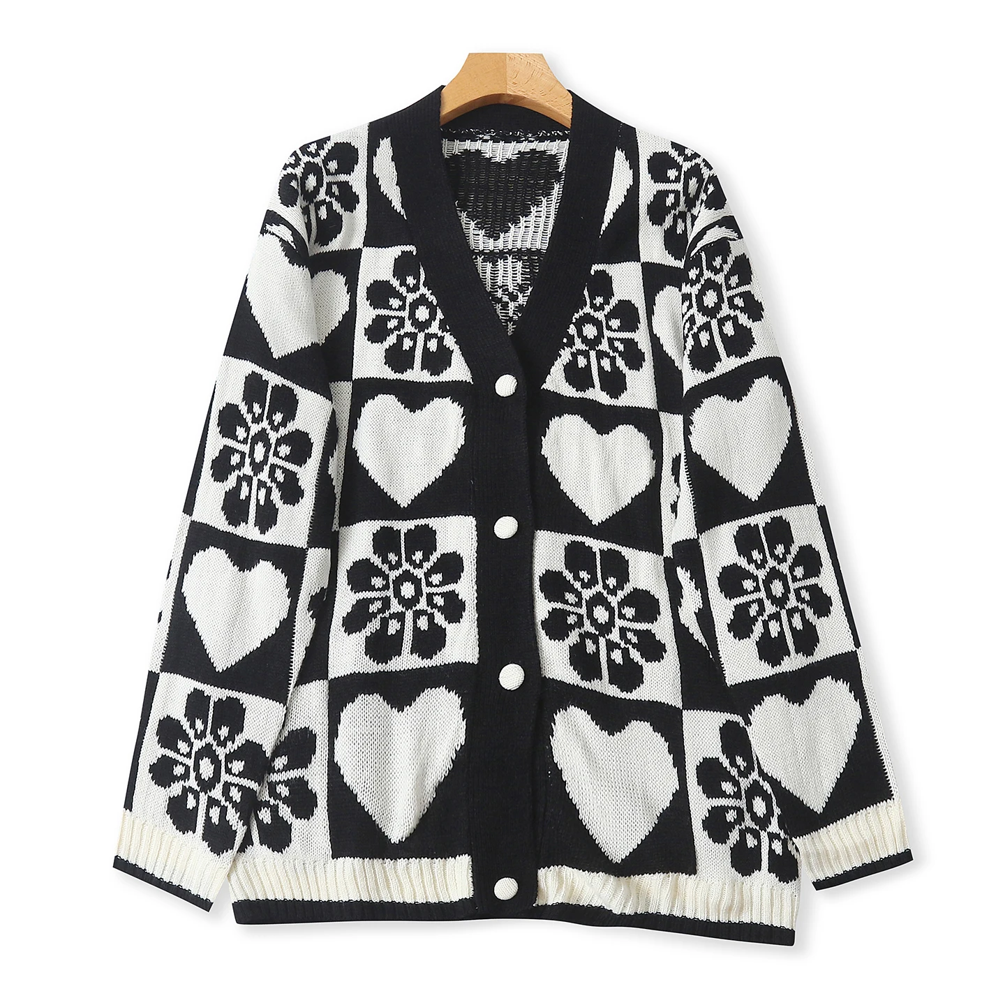 

Faionable Long Sve V-Ne Sweater with Button Detail And Embroidery Spring Autumn Women's Loose Fit Comfortable Knitwear