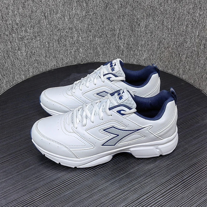 

Brand Men's and Women's Badminton Shoes Indoor Sports Shoes Lightweight Volleyball Training Sports Shoes Table Tennis Shoes