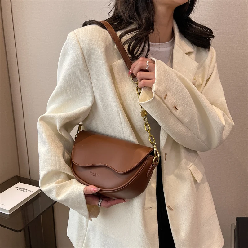 LEFTSIDE Crossbody Bags for Women 2022 Trend Fashion PU Leather Small Sadle Armpit  Bag Females Chain Handbags Underarm Bag