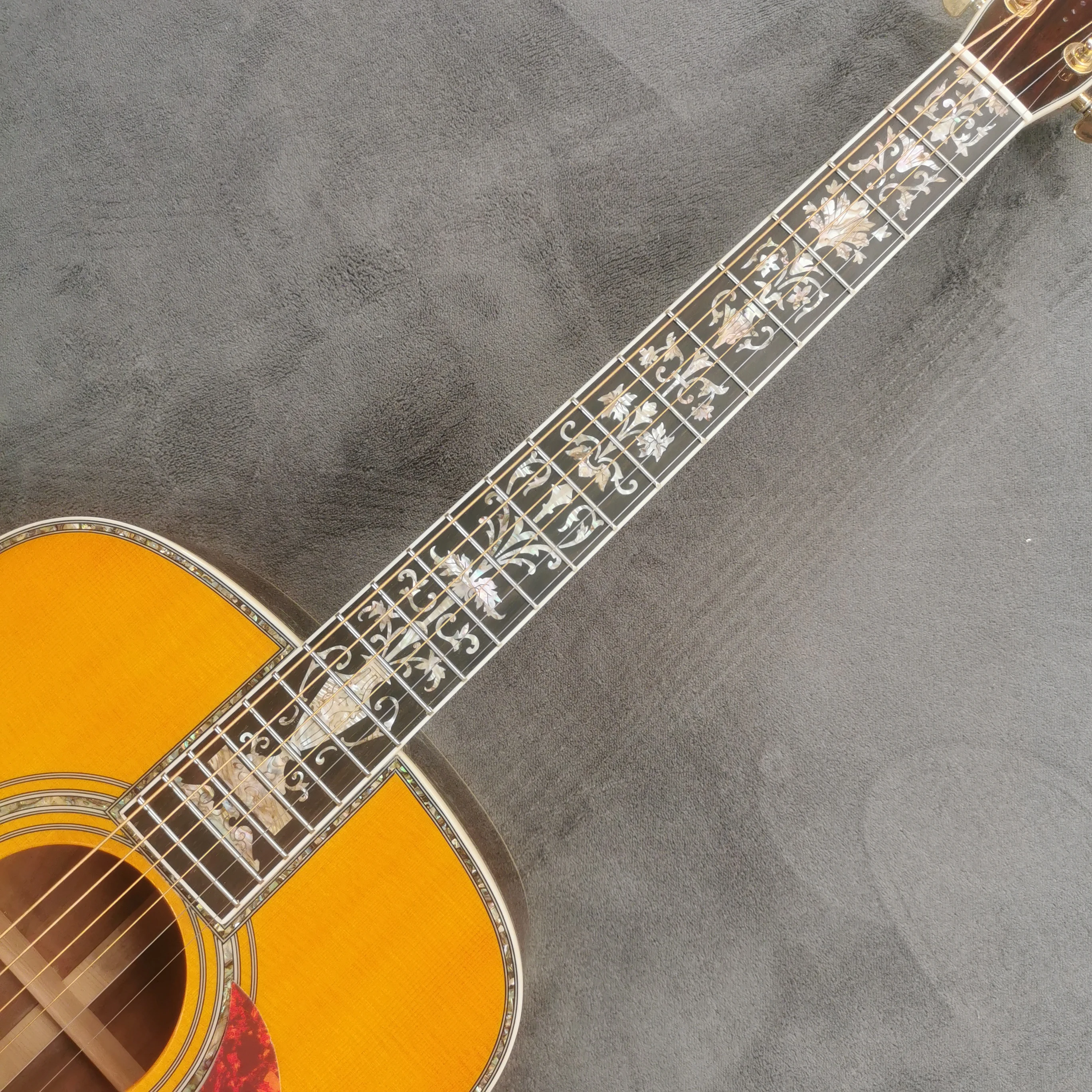 

41 inch D45 series solid wood profile abalone shell inlaid acoustic acoustic guitar