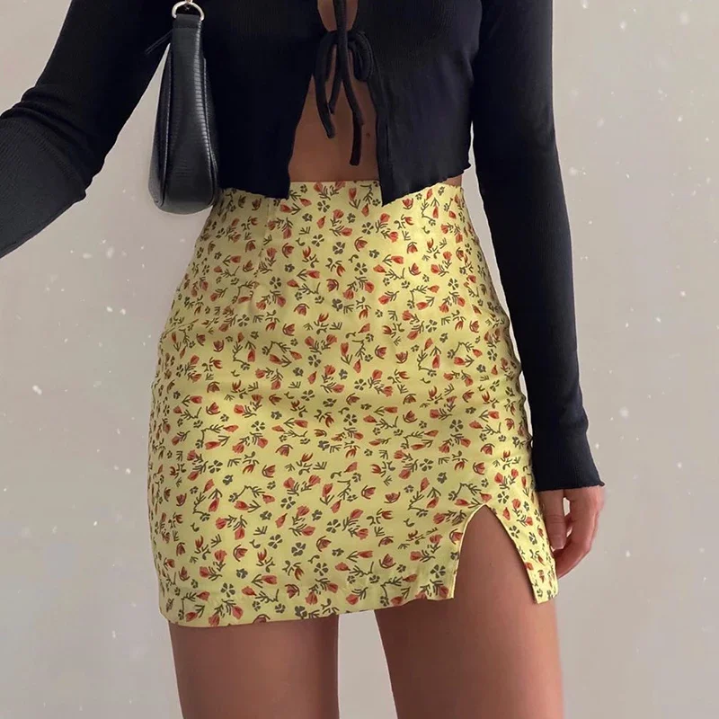 Half-length Skirts Floral Mini Skirt Summer 2022 Retro Gothic Floral Skirt Women Sexy Split Streetwear Clubwear Party Costume