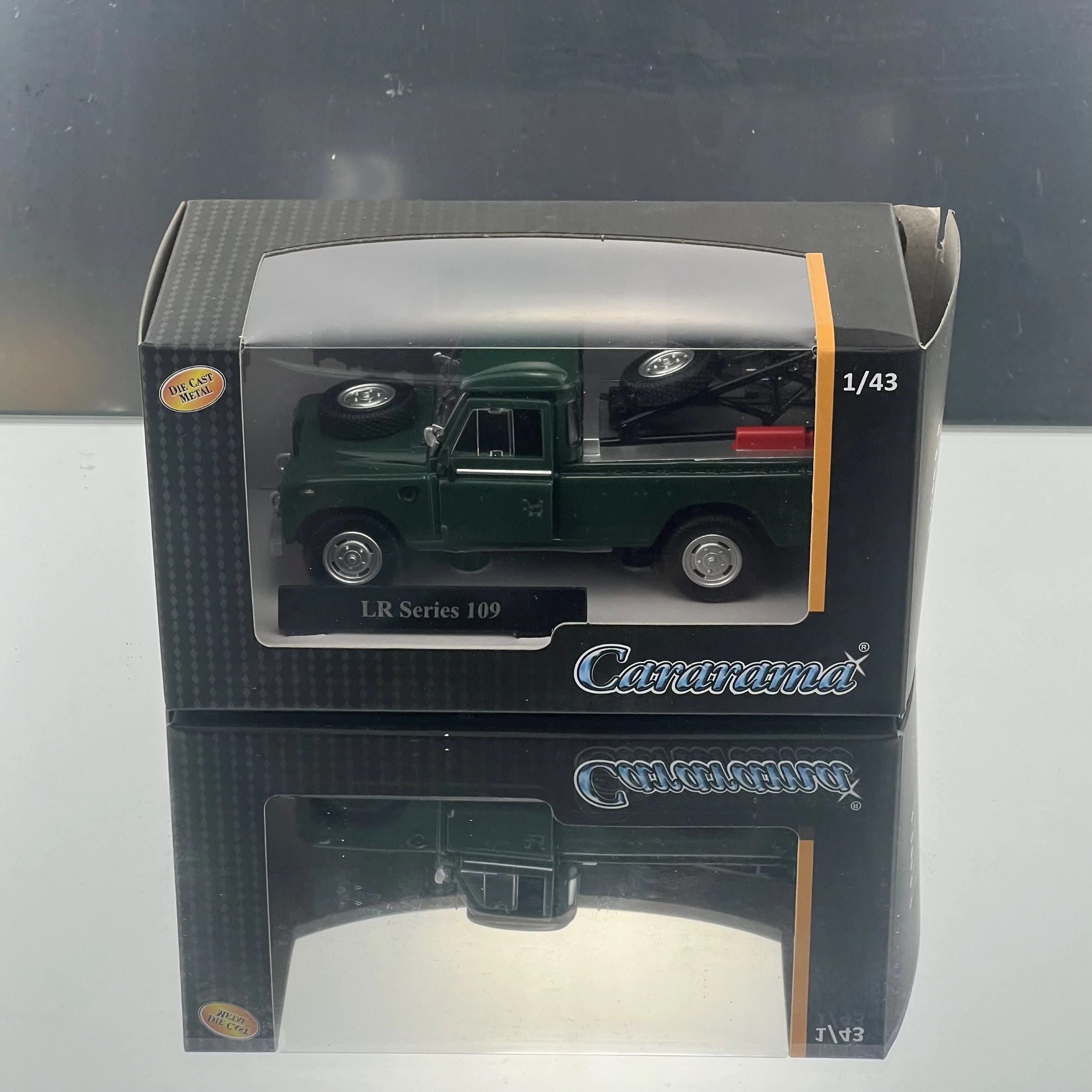 

Diecast 1/43 Scale Land Rover Serie III 109 Cararama Alloy Car Model Collectible Toy Gift Souvenir Display Ornament