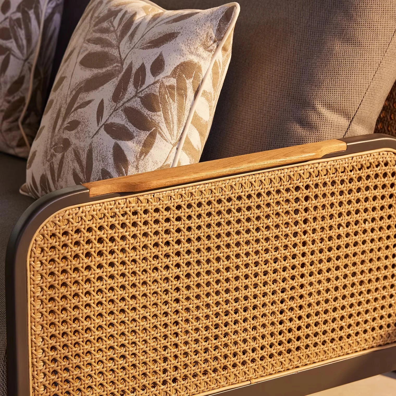 ชุดเฟอร์นิเจอร์เลานจ์ทันสมัย ช - Rattan Lounge Set บทวิจารณ์และราคา