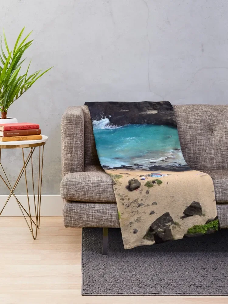 Forbidden NO TRESPASSING Beach in Oahu, Hawaii Art Photo Throw Blanket Fluffy Softs Picnic Camping Extra Large Throw Blankets