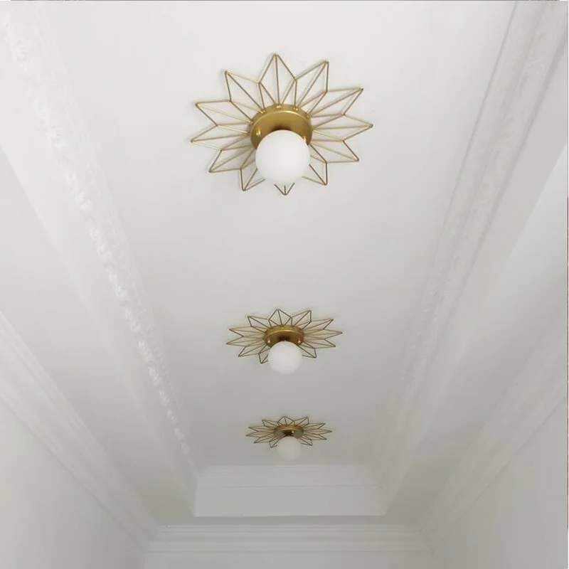 Luxo ouro luzes de teto nordic sol flor lótus folha forma superfície montado g9 corredor varanda lâmpada parede decorativa