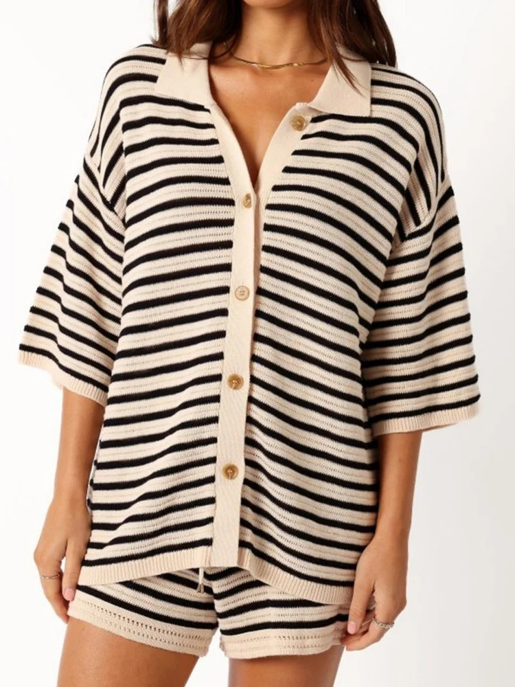 

Wmstar 2025 New Women Fashionable Elegant Two Piece Sets Casual Sexy Cut Out Button Knit Short Sleeve Short Pants Sets Stripes