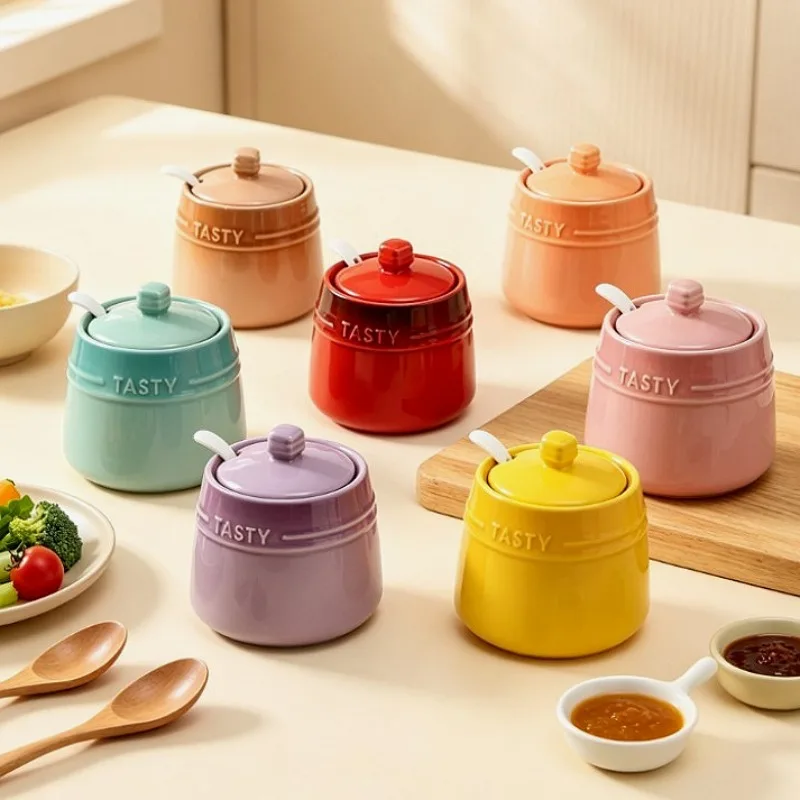 Ceramic gradient seasoning box, household salt jar, sugar jar, seasoning jar