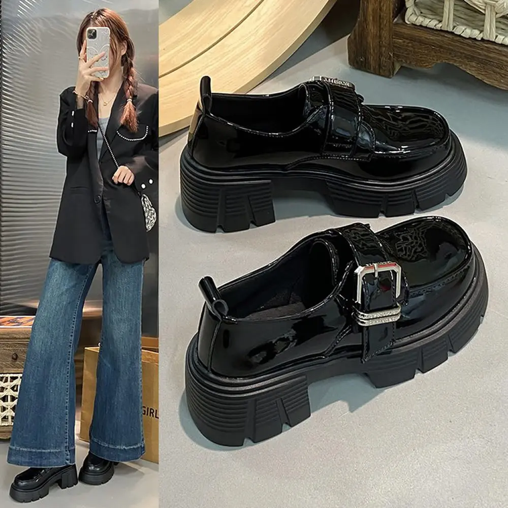 

Лоферы на толстом каблуке в стиле ретро, женские туфли на плоской подошве с круглым носком в британском стиле, весна-осень, сезонный однотонный дизайн с пряжкой на ремне