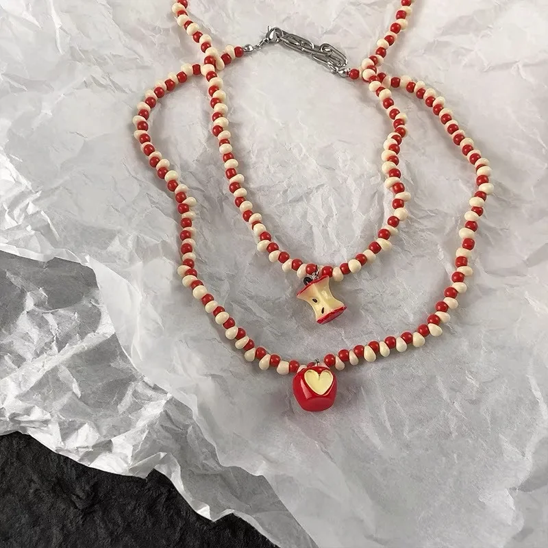 Vintage Resin Red Apple Fruit Pendant Bead Choker Necklace Goth Y2K Cute Harajuku Aesthetic Vacation Scene 2000s EMO Accessories