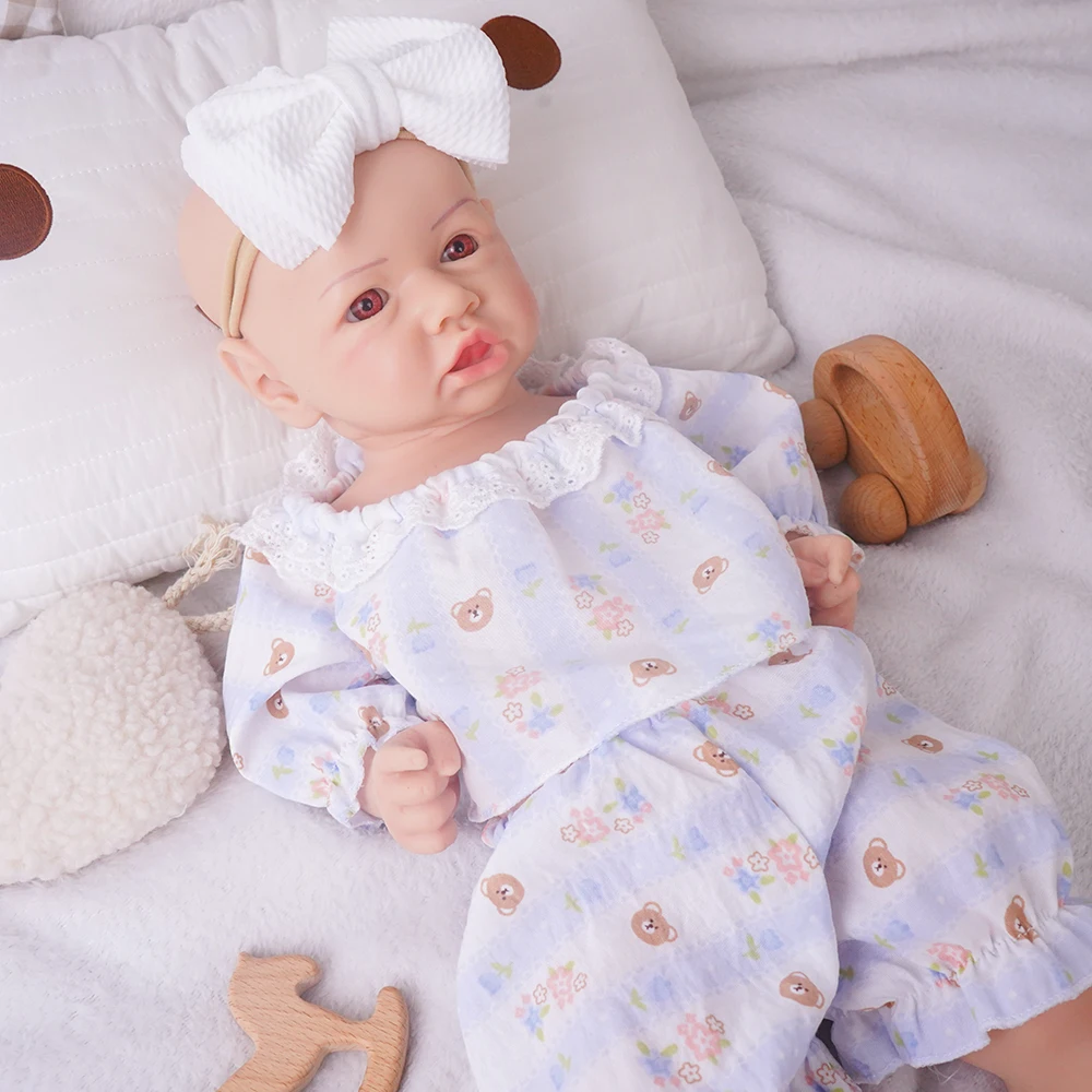 19,69 ZOLL große wiedergeborene Ganzkörper-Silikonpuppe, bezauberndes Lächeln für Neugeborene