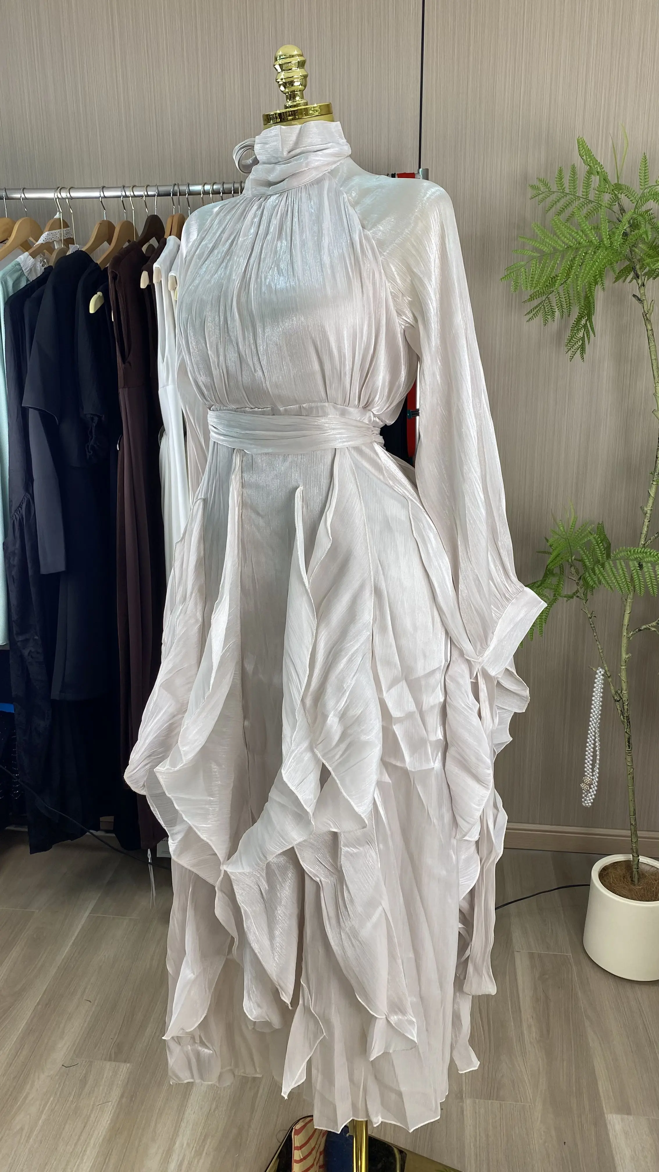 Fashionable ruffled solid color high-waisted tie-waist long-sleeved stand collar women's clothing-GZXX906