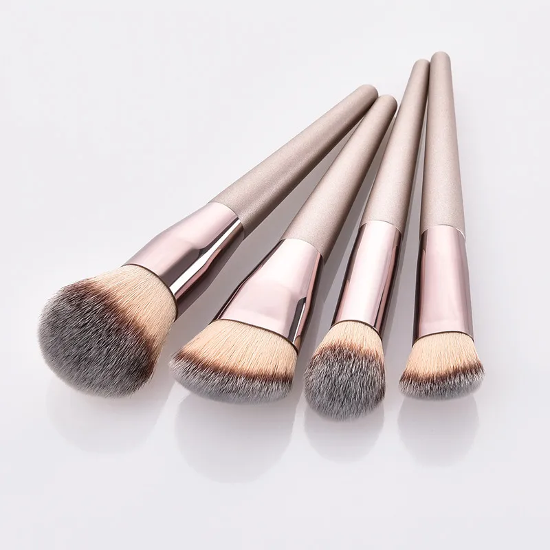 4pcs Makeup Brush Set Foundation Powder Blush Blusher Blending Concealer Contour Highligh Highlighter Face Beauty Make Up Tool