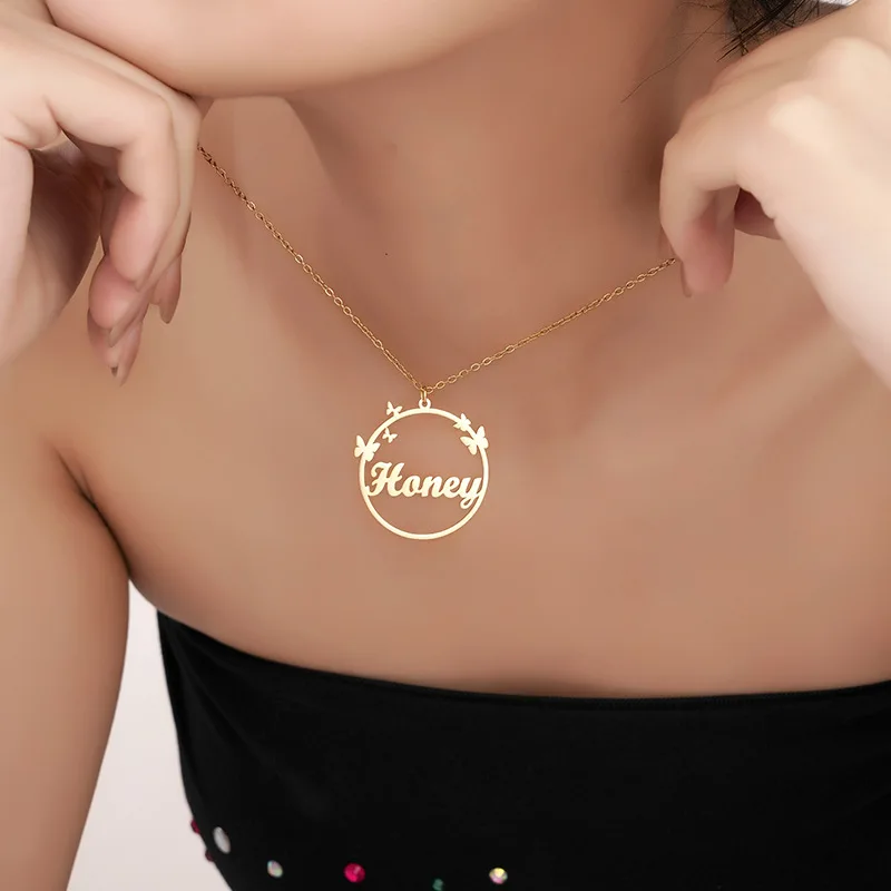 Lateefah Fashion Personalized Custom Name Stainless Steel Round  Wreath Butterfly Necklace