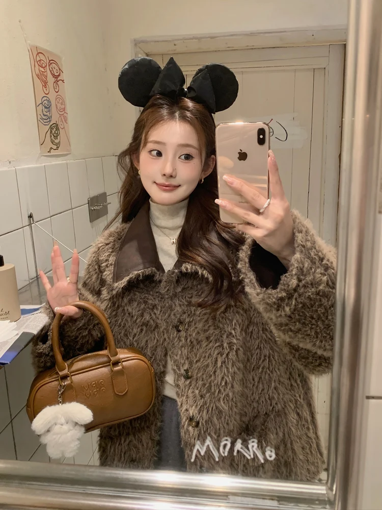 Double-sided lambskin and fur one-piece coat for women's autumn and winter 2025 new thickened retro eco-friendly fur coat