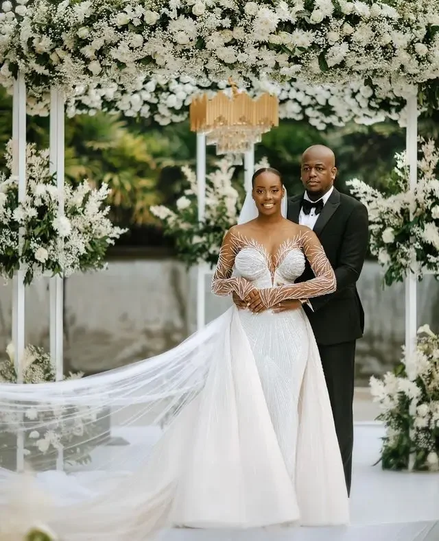 맞춤형 아랍어 화이트 인어 웨딩 드레스 페르시 스팽글 레이스 섹시한 멋진 신부 가운 드레스