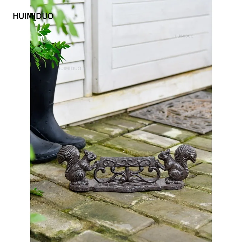 Retro Cast Iron Sole Wipe Foot Pad Scrape Mud Door Entrance Outdoor Household Dust Removal Cleaning Brush