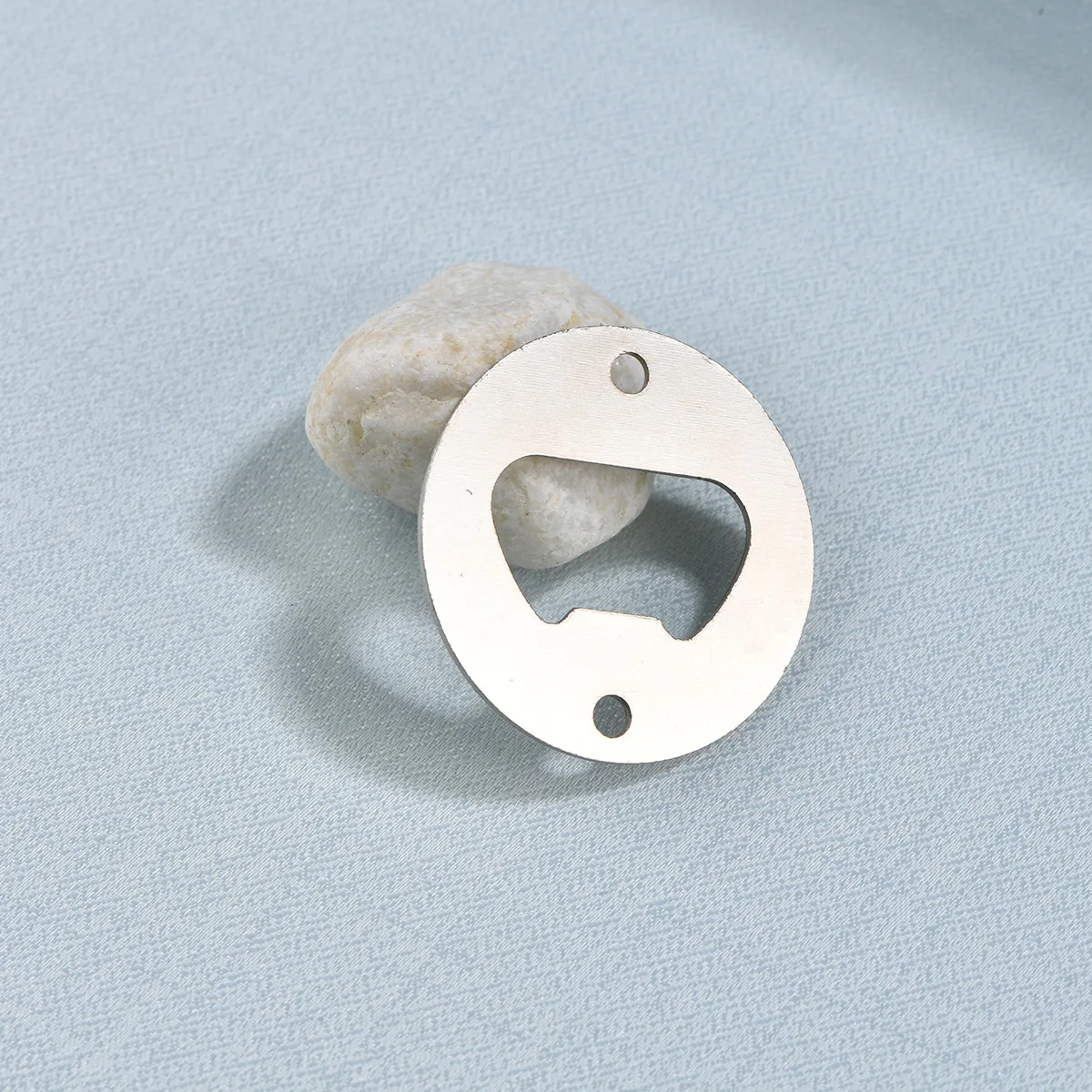 Nickel-plated Beer Bottle Opener Round Screwdriver Opening Fittings Iron Material Diameter 43mm