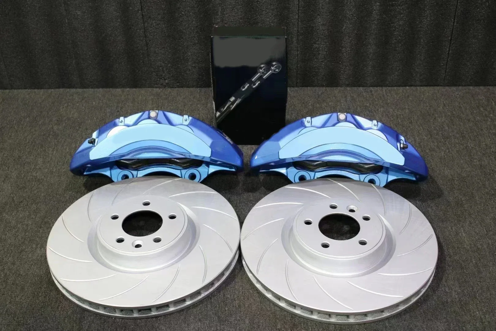 New Materials Plug and Play 6 Pot Big Brake Kit 4 Pot 4 Piston  380mm Slotted Disc