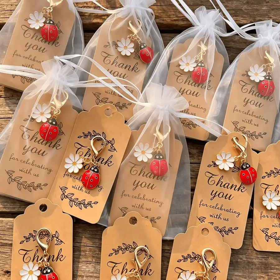 1/5/10/20/50/100pcs Gift for Her/Him: 45 Pieces/15 Sets of Keychains with a Butterfly and a Small Flower, [15 Keychains + 15 Car