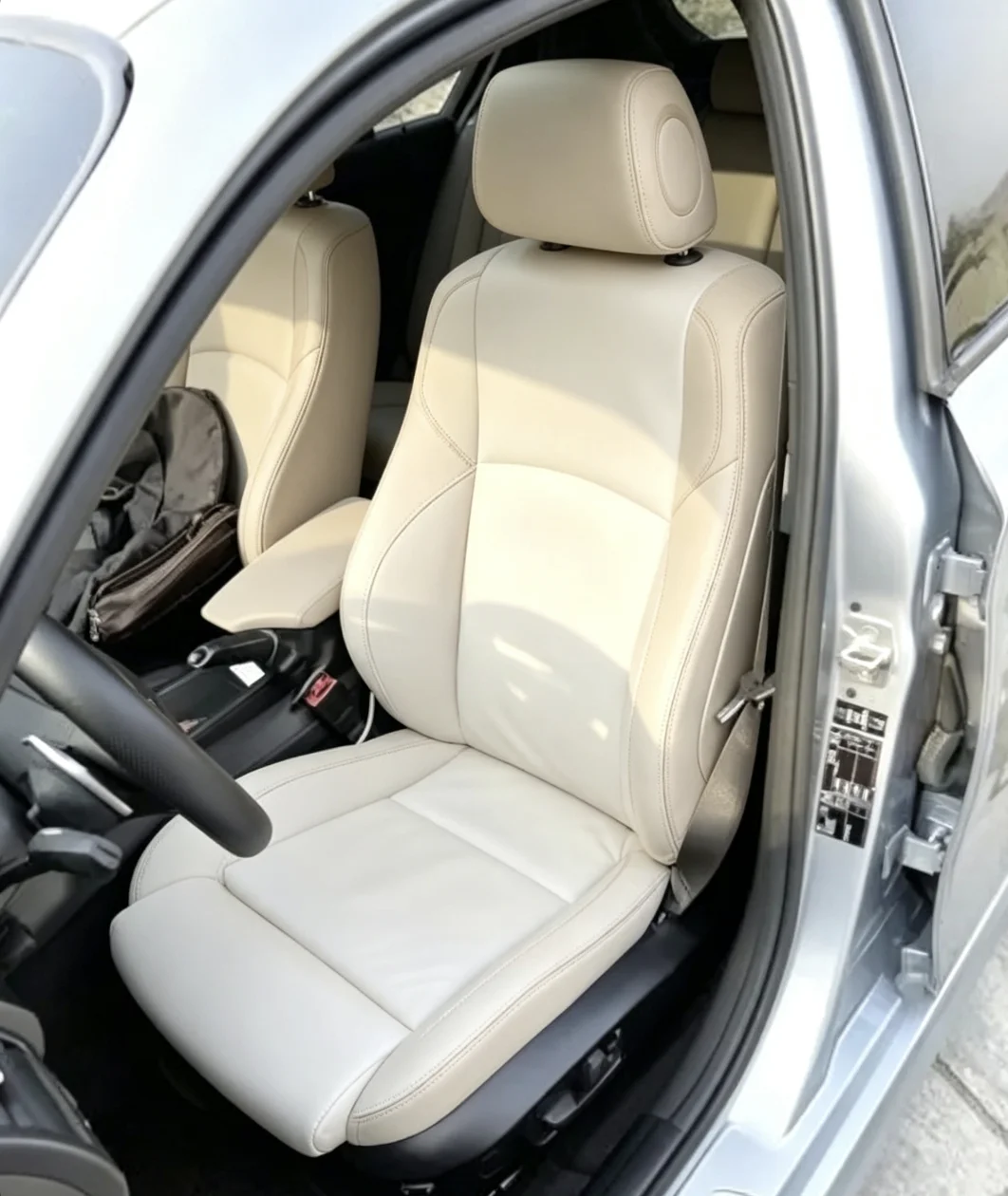 Für BMW E87 2008~2011 Maßgefertigte Autositzbezüge Luxuriöses Nappaleder 100% Passgenau Innenausstattung 360 ° Vollständige Abdeckung – Detail 1