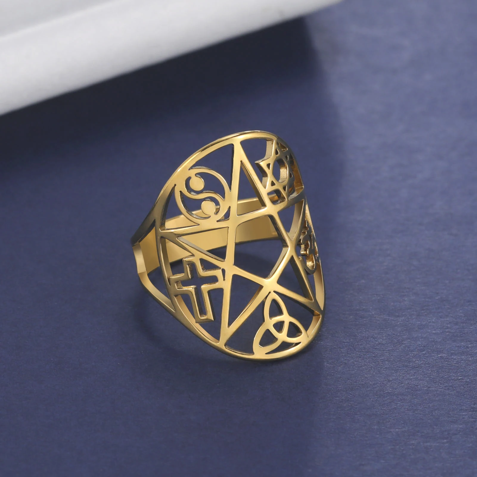 Ausgehöhlter Retro-Keltischer Knoten Bagua-Diagramm Kreuzring Yoga Om-Symbol Ring Edelstahl Verstellbarer Ring Schmuck Geschenk