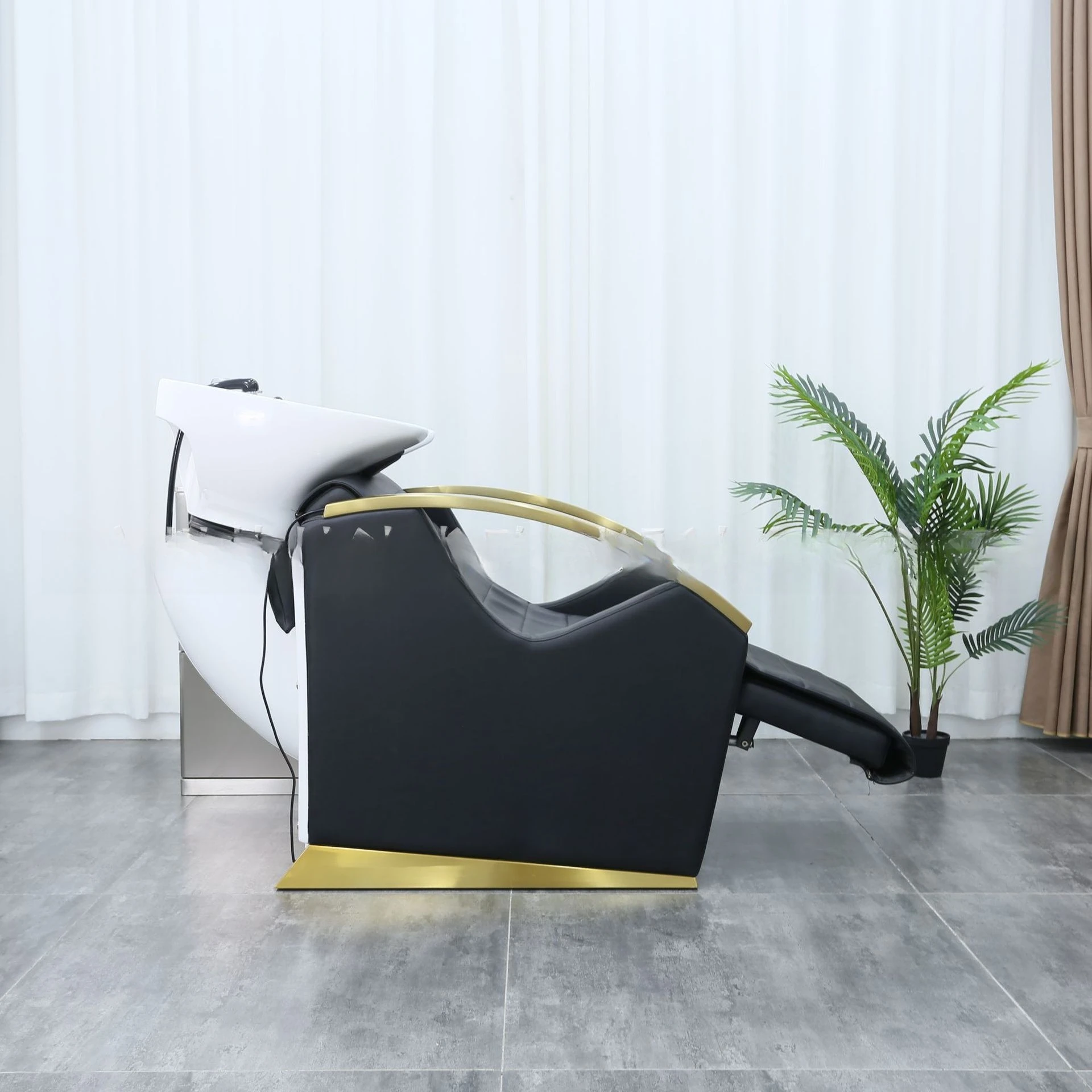 Factory Direct 2026 Electric stretchable vibrating massage barber shampoo bed