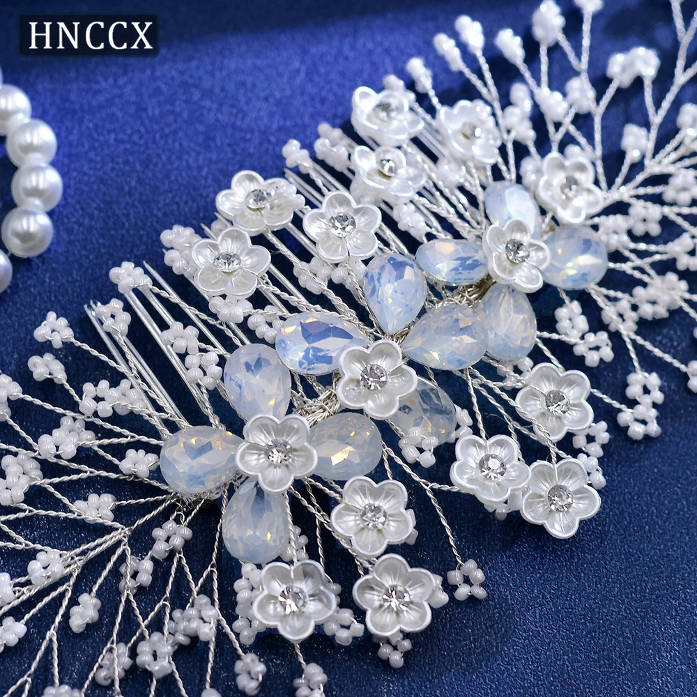 HNCCX Wedding Beaded Hair Comb Bridal Hair Accessories  Elegant Shell Flower Side Hair Comb for Women Girl Headwear CP279