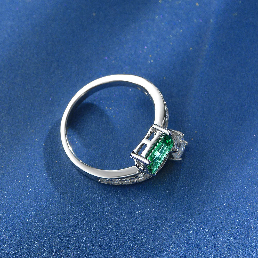 

S925 Silver New Type Cultivate Emerald High Carbon Diamond Ring for Women, European and American Fashion Open Wedding Jewelry