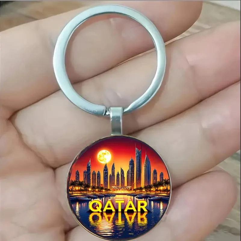 Porte-clés circulaire, sur le thème de la style moderne d'art numérique « Scène nocturne somptueuse du Qatar »