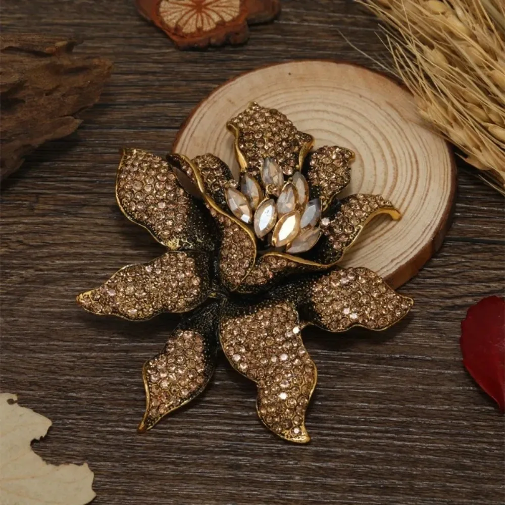 

Alloy Brooch High-end Fashion Men's Women's Coats Suits Fixed Adjustment Artistic Retro Accessories Business Banquet Gifts