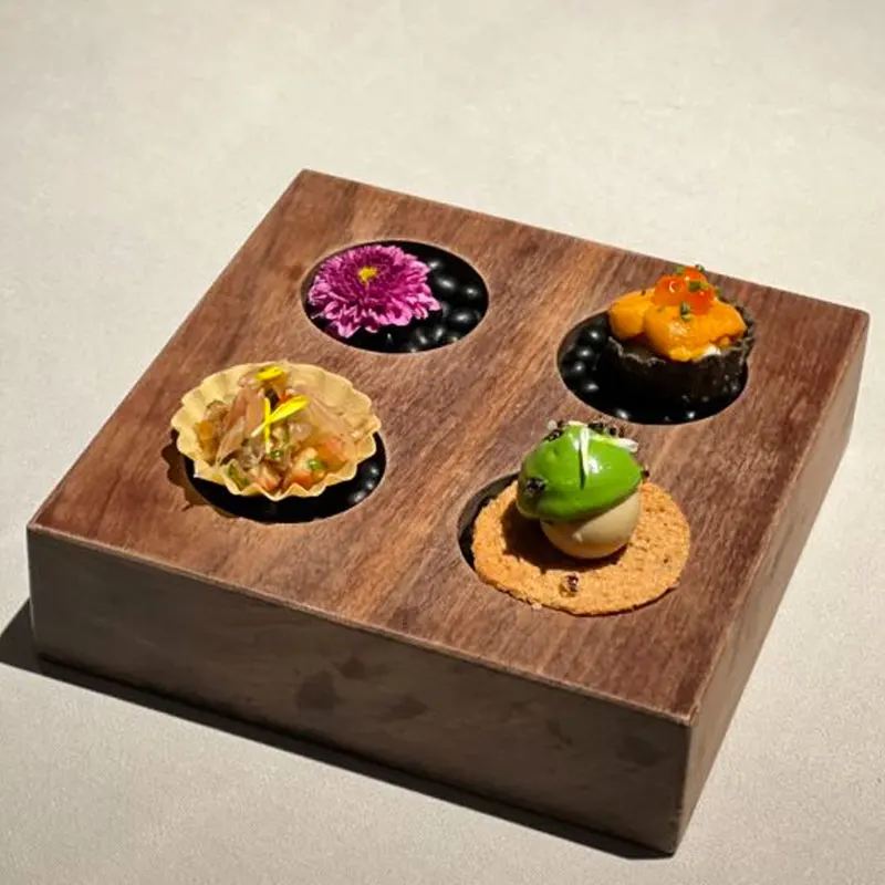 A Wooden Square Container Plate, Perforated Wooden Dish, Molecular Tableware Box, Four-grid Tableware In Western Restaurant.