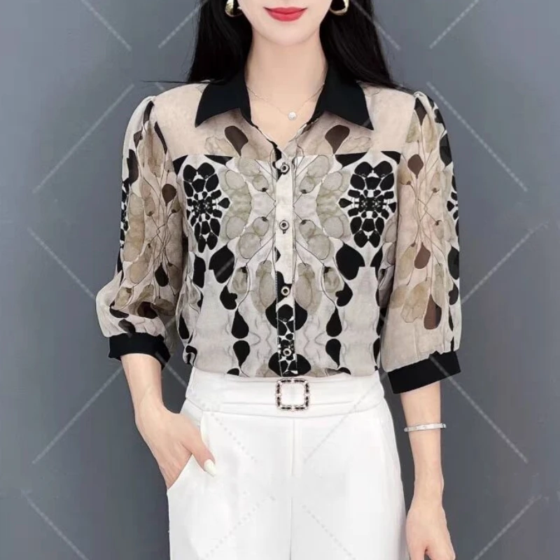 

2024 Spring/Summer New High End Pendant Feeling Anti Wrinkle Chiffon Shirt Women's Satin New Chinese Style Fashion Printed Top