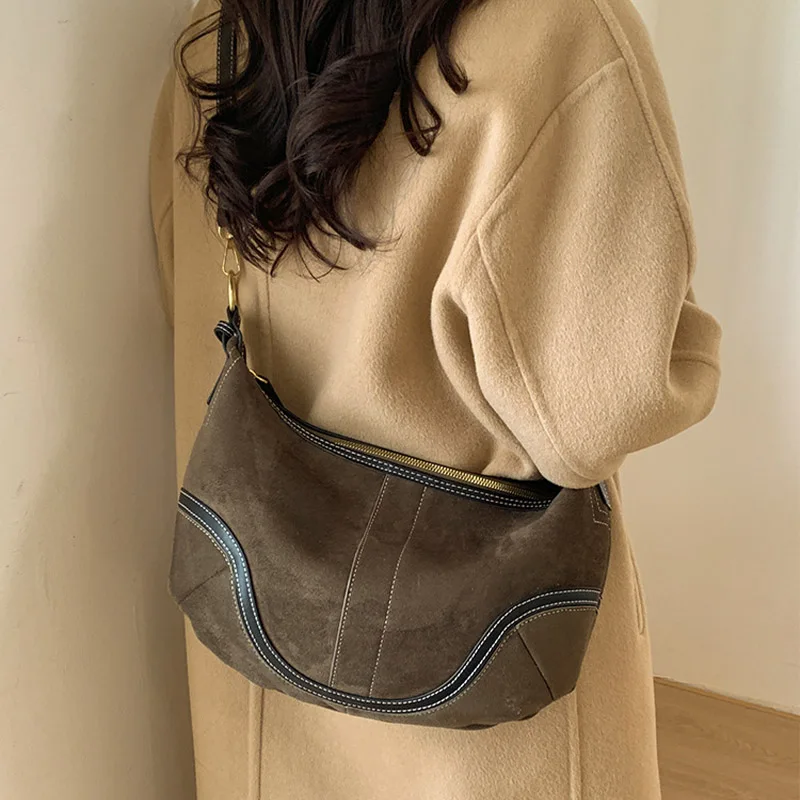 

Winter 2026 Dumpling Shaped Handbag for Women Fashionable Minimalist Versatile Single Shoulder Crossbody Bag High-Quality New Ar