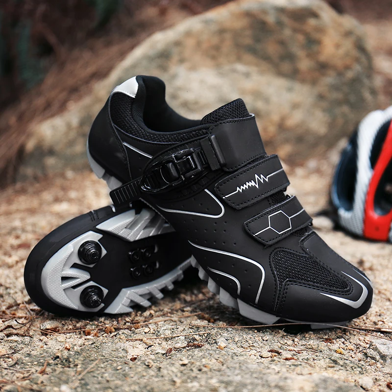 mtb Cycling shoes Flat pedal Mountain Footwear Men Bicycle Indoor Cycling Sneaker speed Lock Cleat shoes bicycle trekking shoes