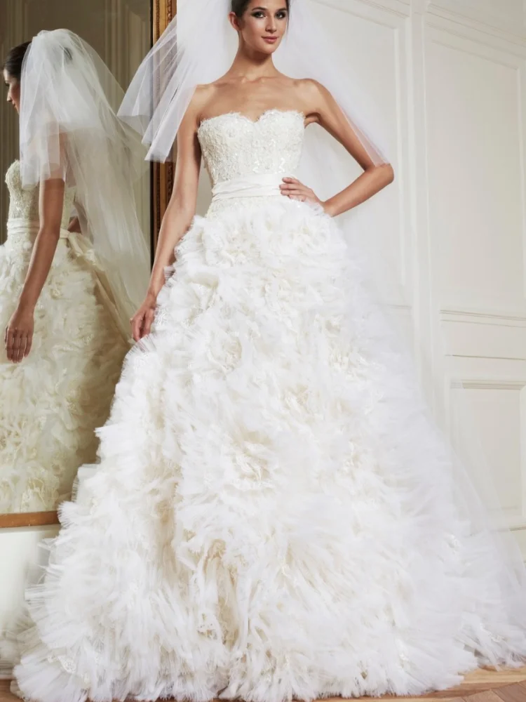 Customized 2025 Off Shoulder Princess Wedding Dress With Luxurious Shining Beads Lace Embroidery Exaggerated Ruffles