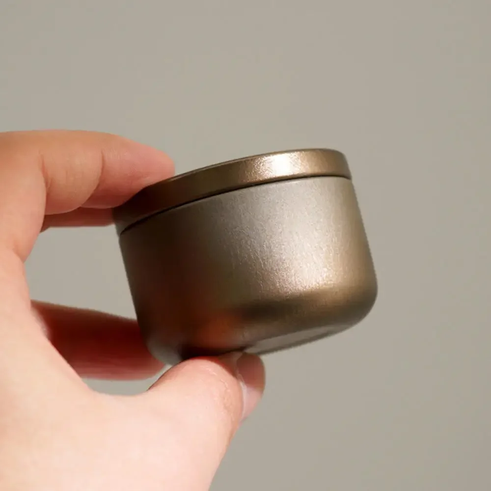 علب الشاي المحمولة سميكة الحديد عشب خبأ علب مختومة التوابل التخزين المنظم رائحة برهان صندوق حاوية أدوات المطبخ