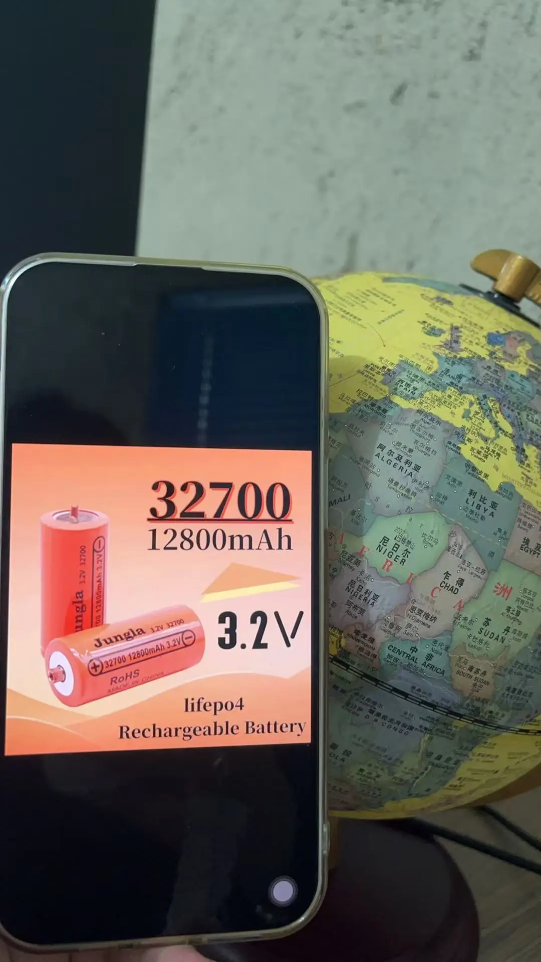 

3.2V 32700 12800mAh Lifepo4 Rechargeable Battery with Screw Wholesales