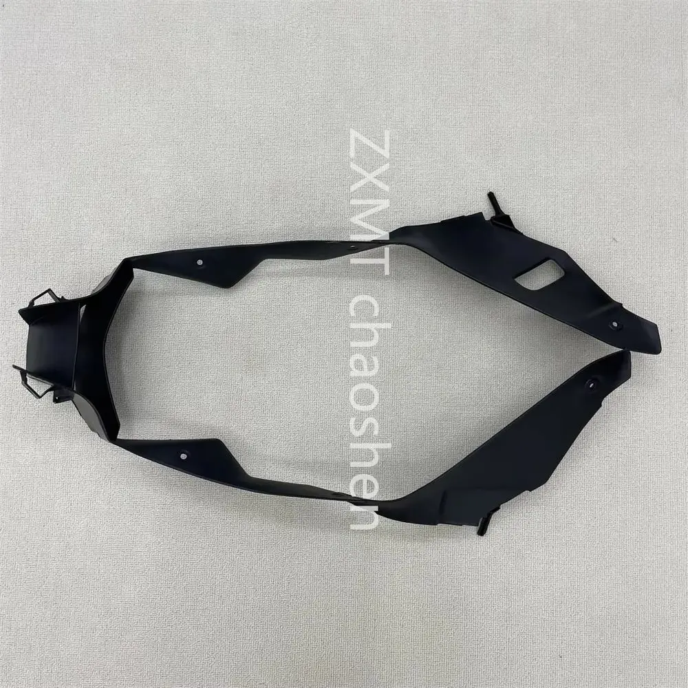 The ABS Motorcycle fairing is suitable for the S1000RR from 2009 to 2018 with a triangular mesh and triangular belly carbon.