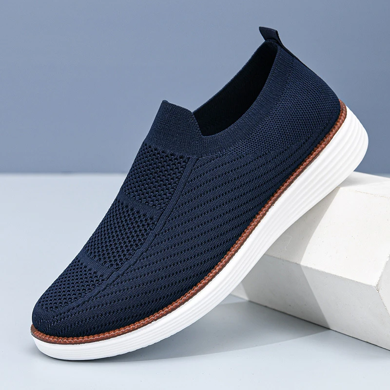Men's casual mesh spring lightweight breathable casual shoes, comfortable and versatile outdoor sports shoes