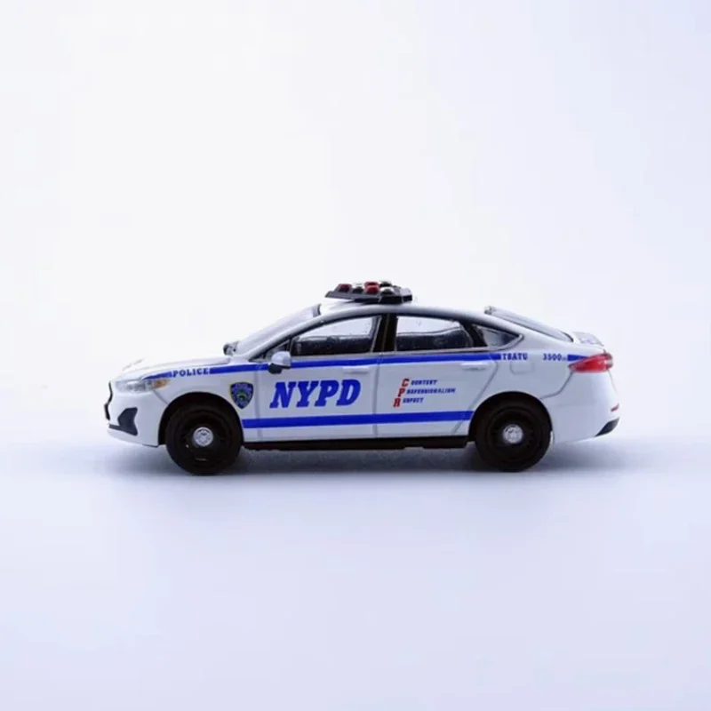 596 Model 1/64 Scale Ford Mondeo Police Alloy Car Mode Adult Static Collection Decorated Christmas Gifts Holiday Gifts Toys