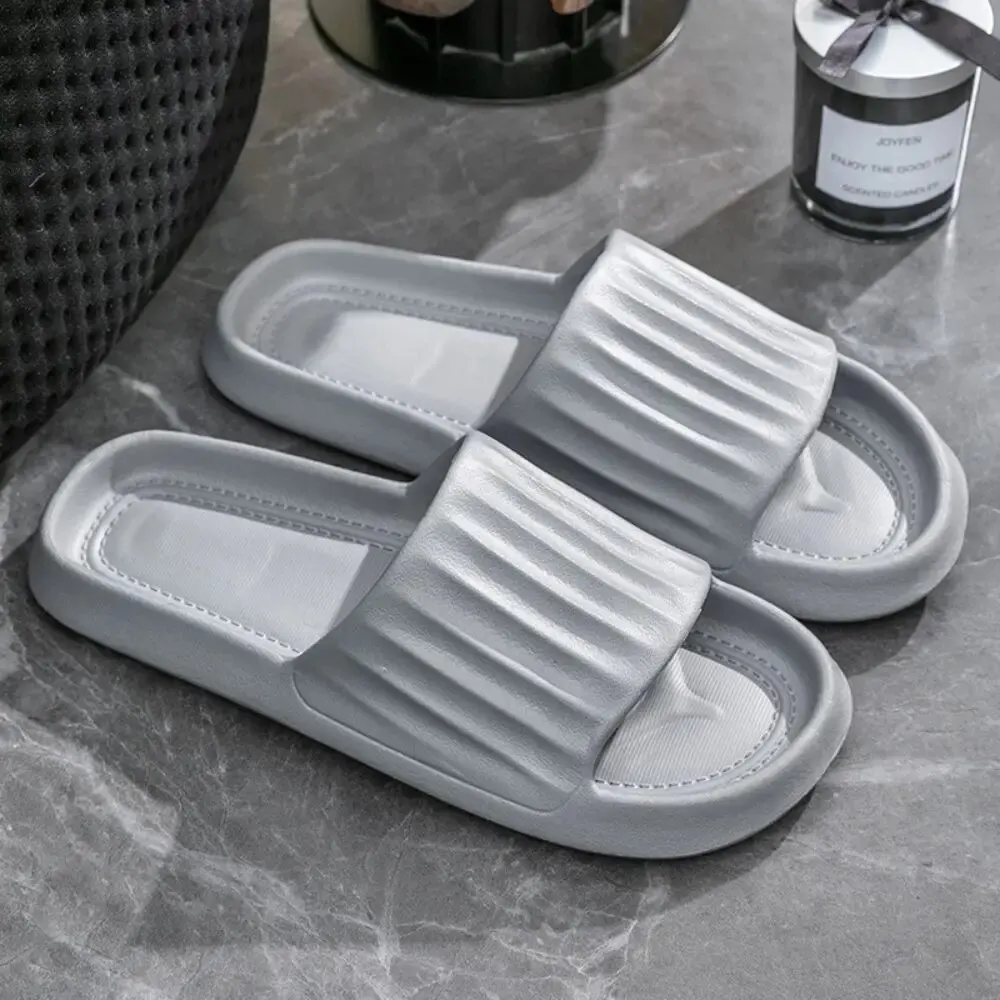 Slippers For Men And Women Comfortable Shit Feeling EVA Household Lightweight Bathroom Living Room Couple Home Sandals Slippers